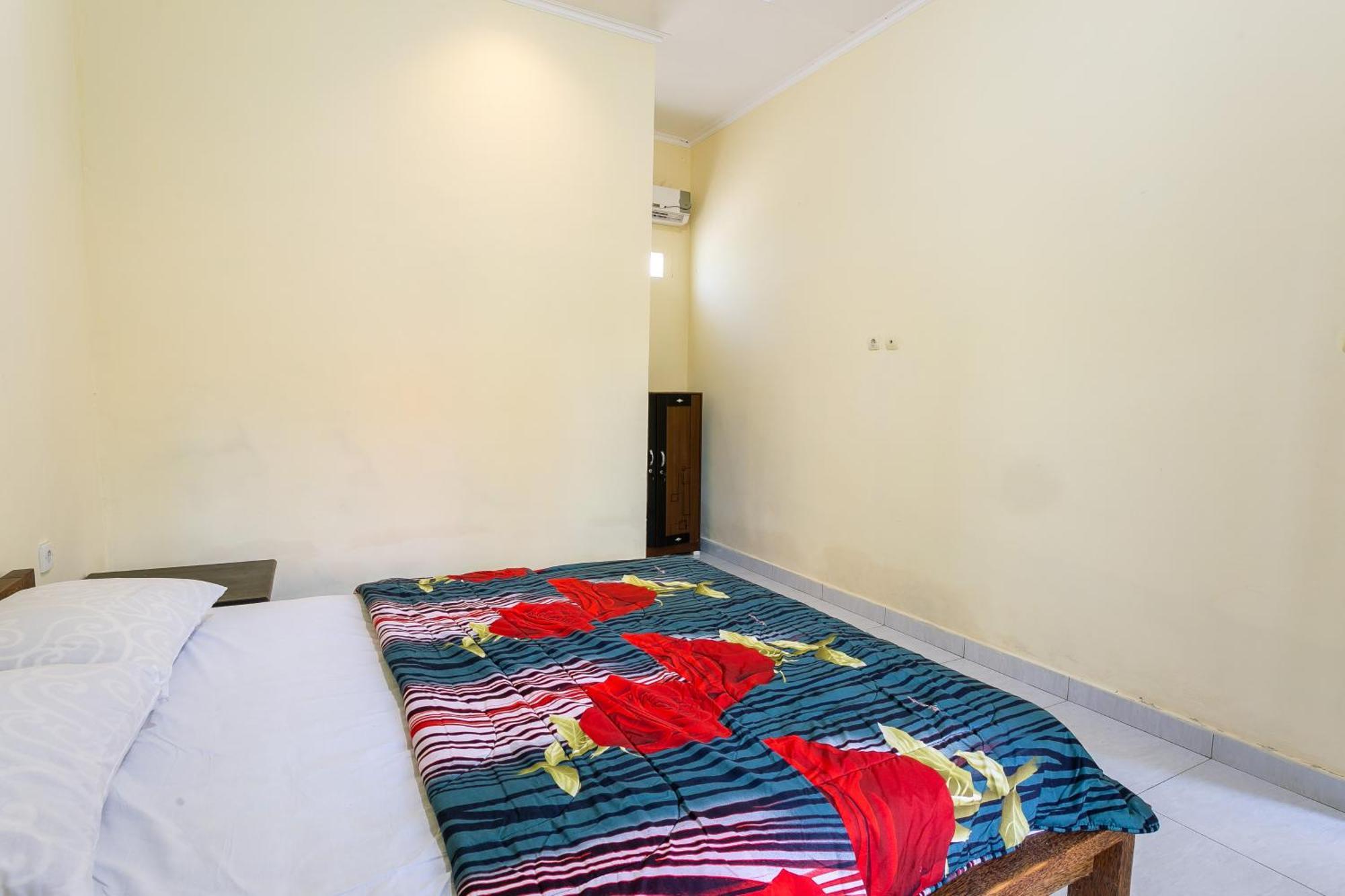 Jero Harum Homestay Krambitan Экстерьер фото